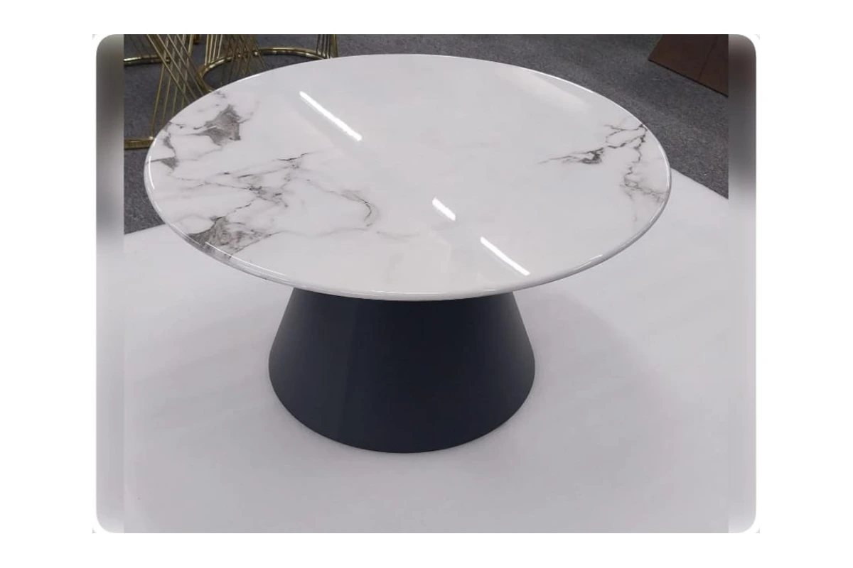 Kuta centre table