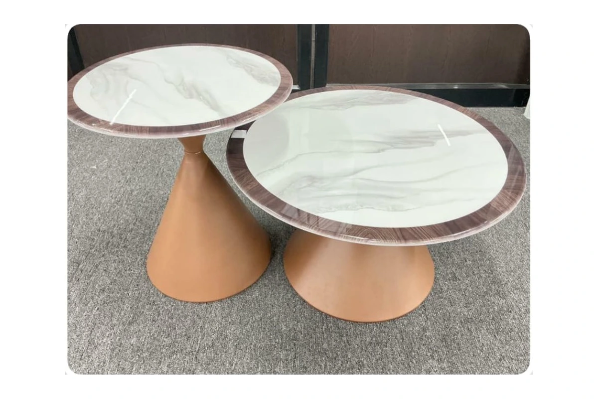 Shringa nesting tables