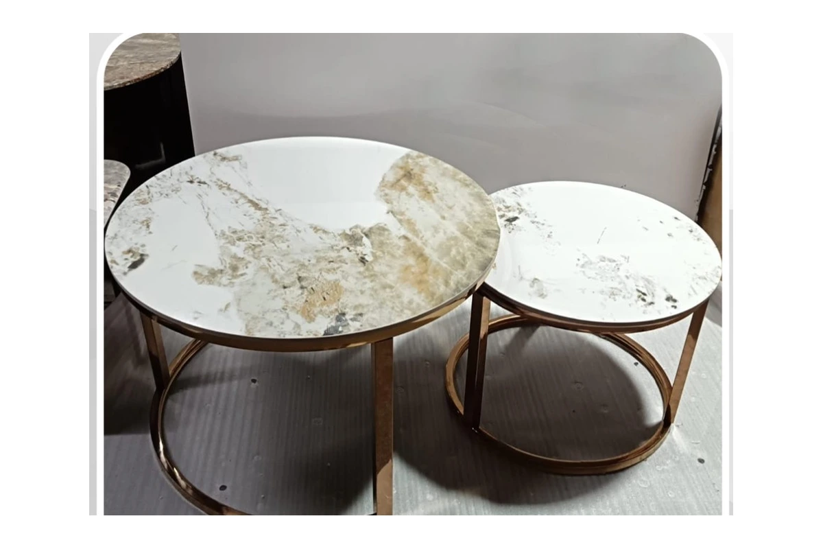 Angada nesting tables