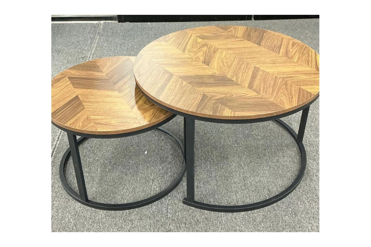 Vaya nesting tables