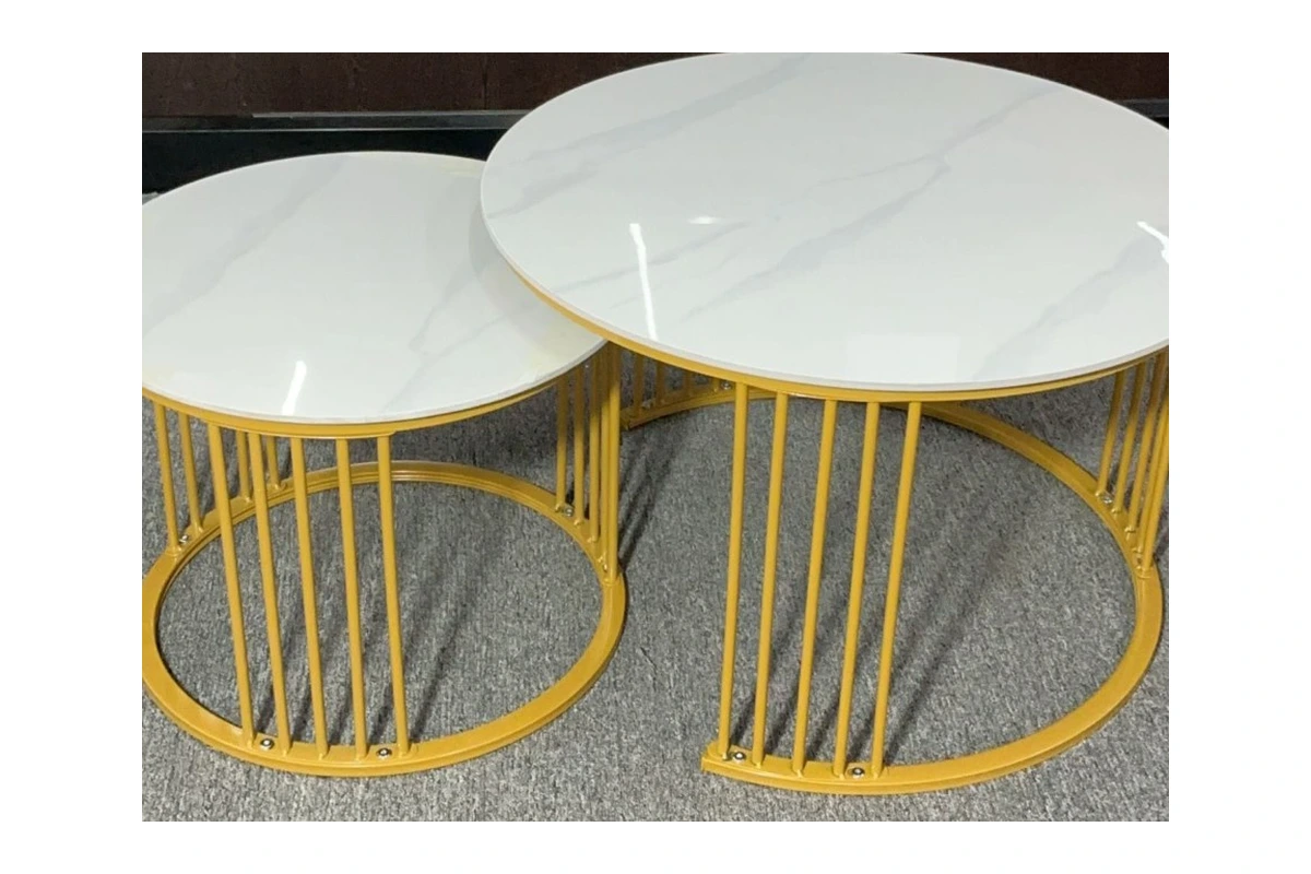 Kasha nesting tables