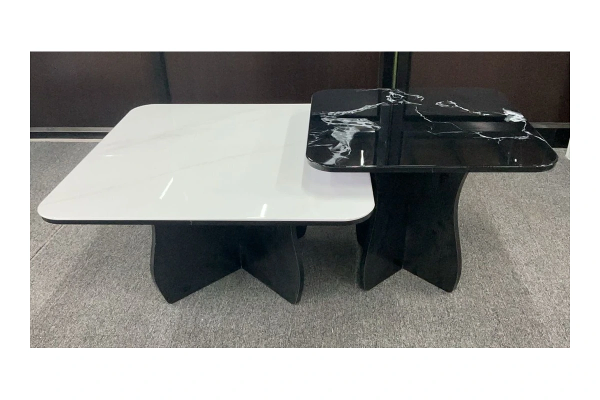 Chaturasra nesting tables