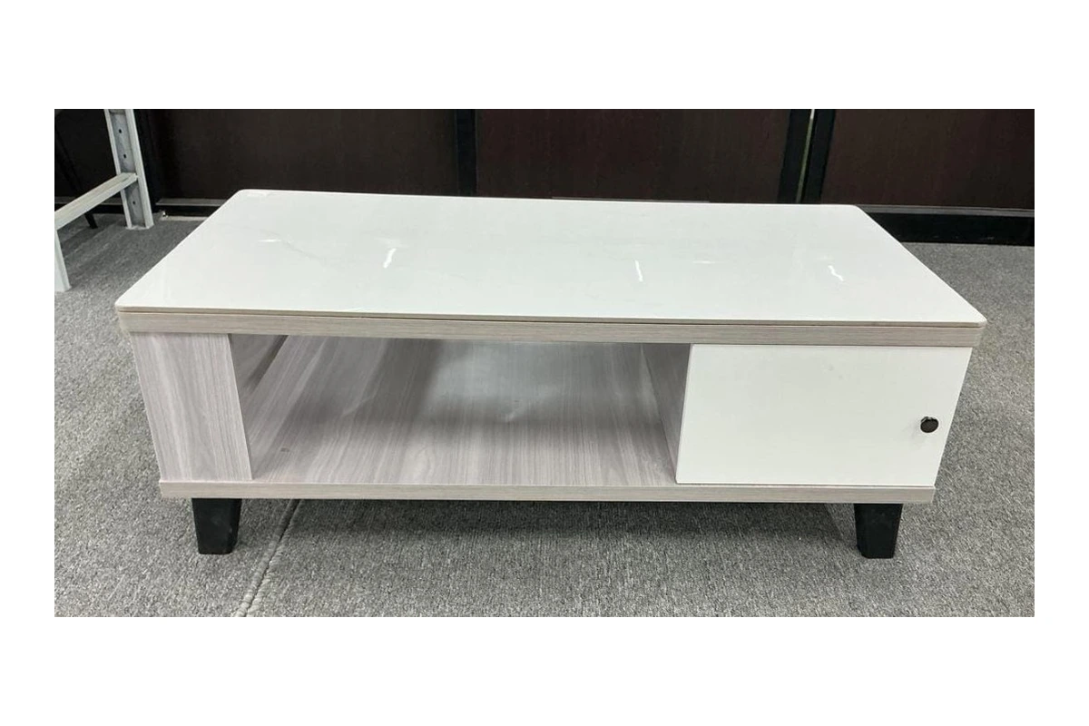 Kuti centre table
