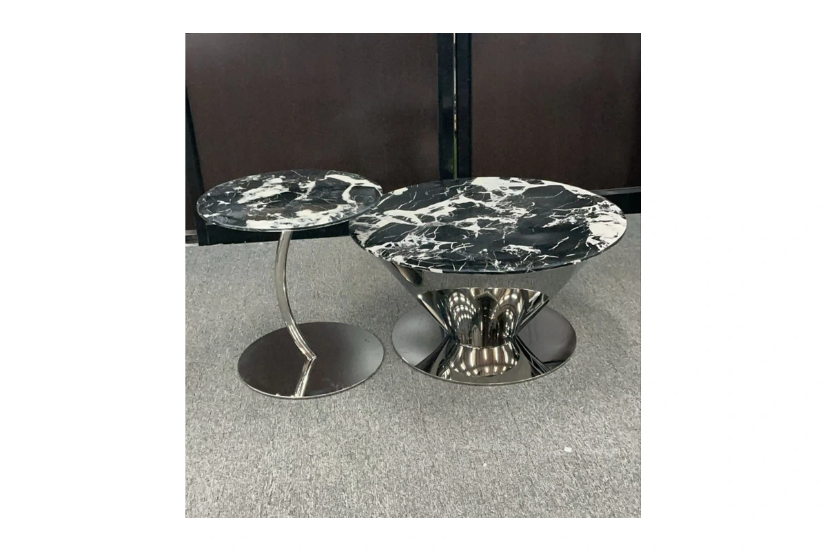 Pratibimba nesting tables
