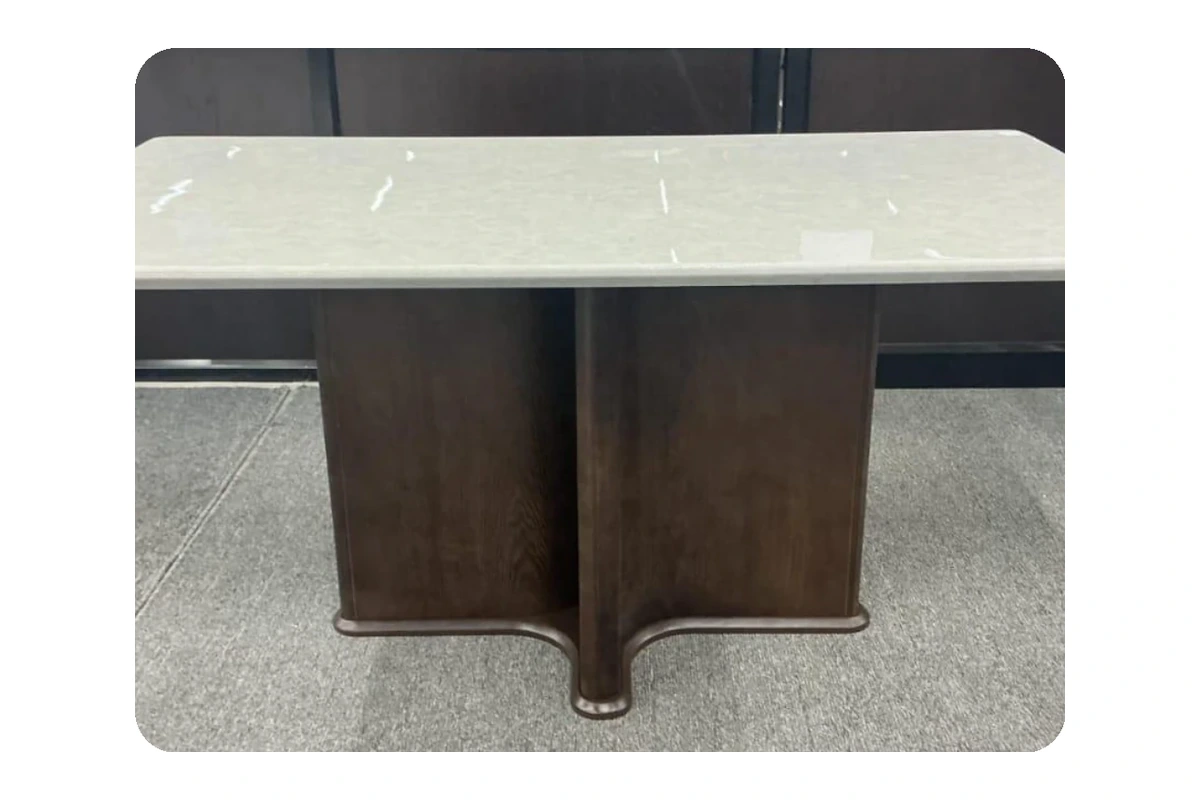 Allegra dining table