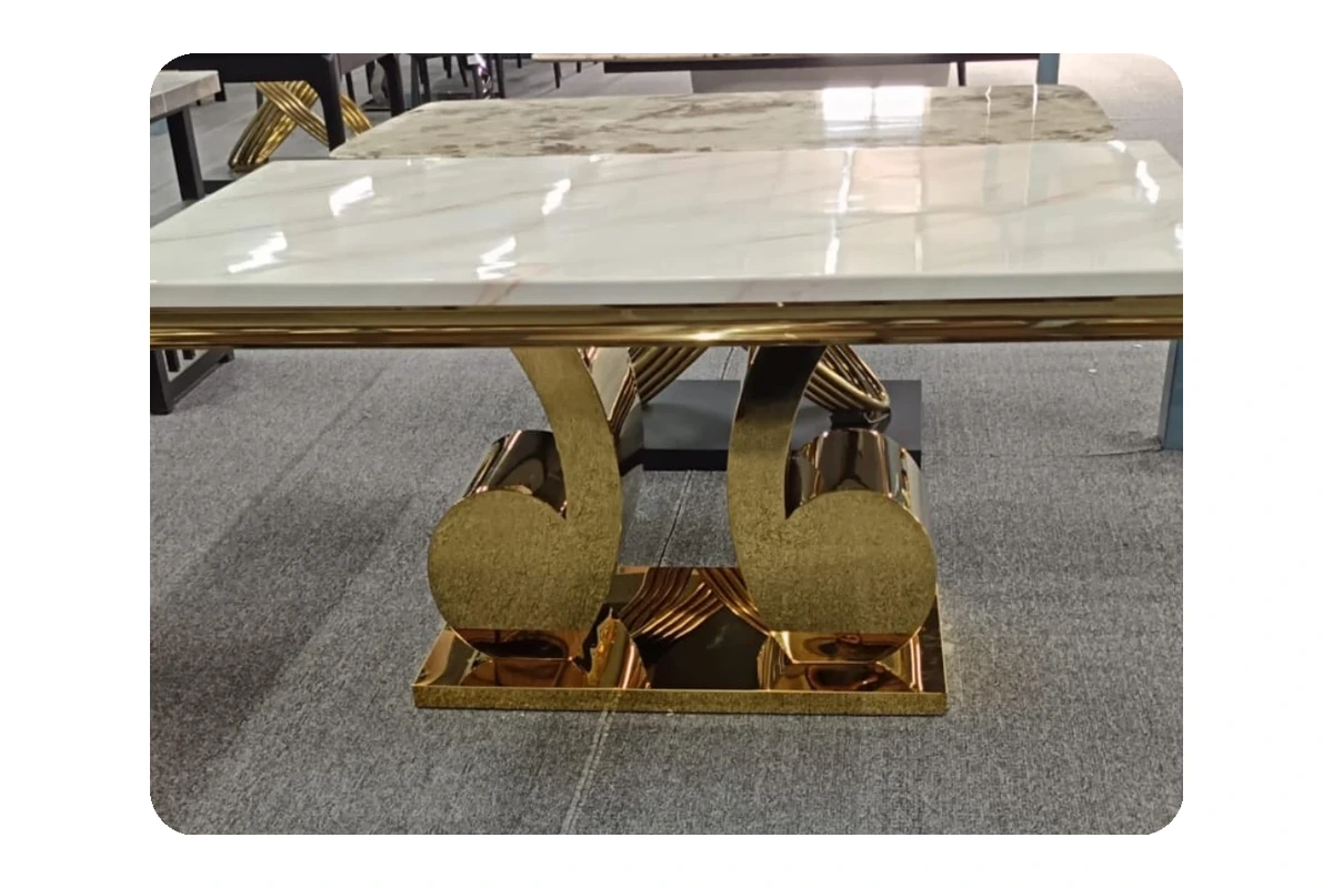 Lugano dining table