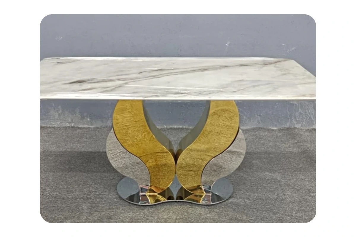 Lausanne dining table
