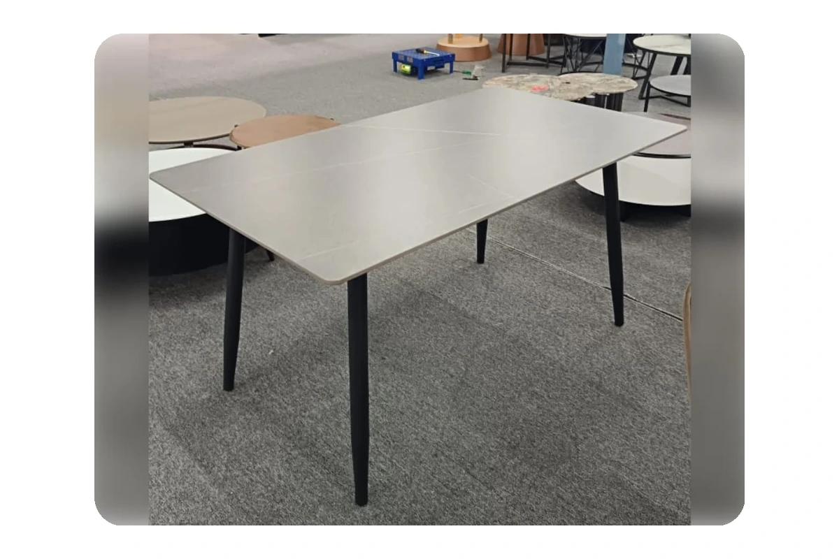 Campobasso dining table